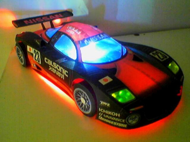 nissan2.jpg