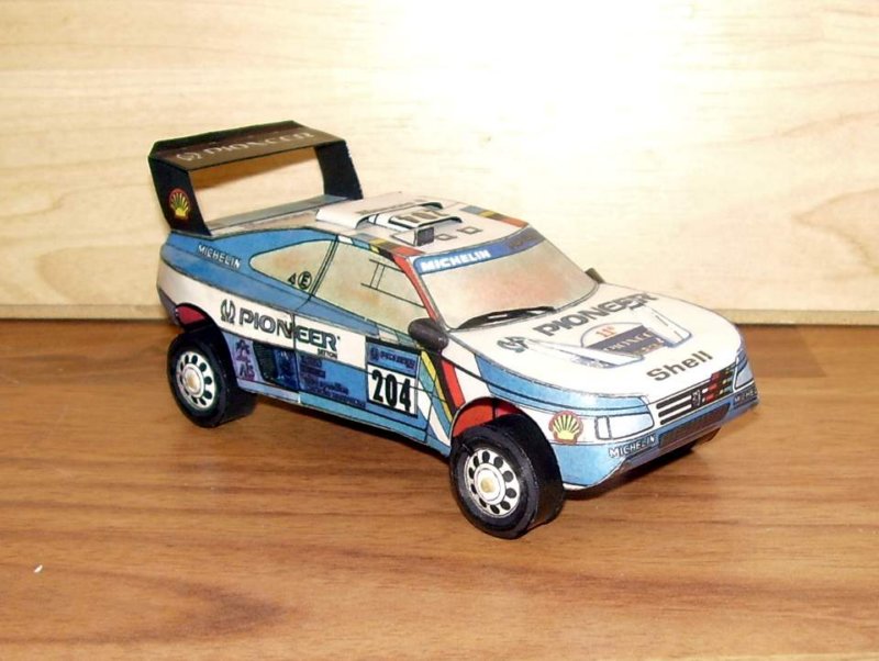peugeot405002.jpg